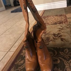 Antonio Melani boots